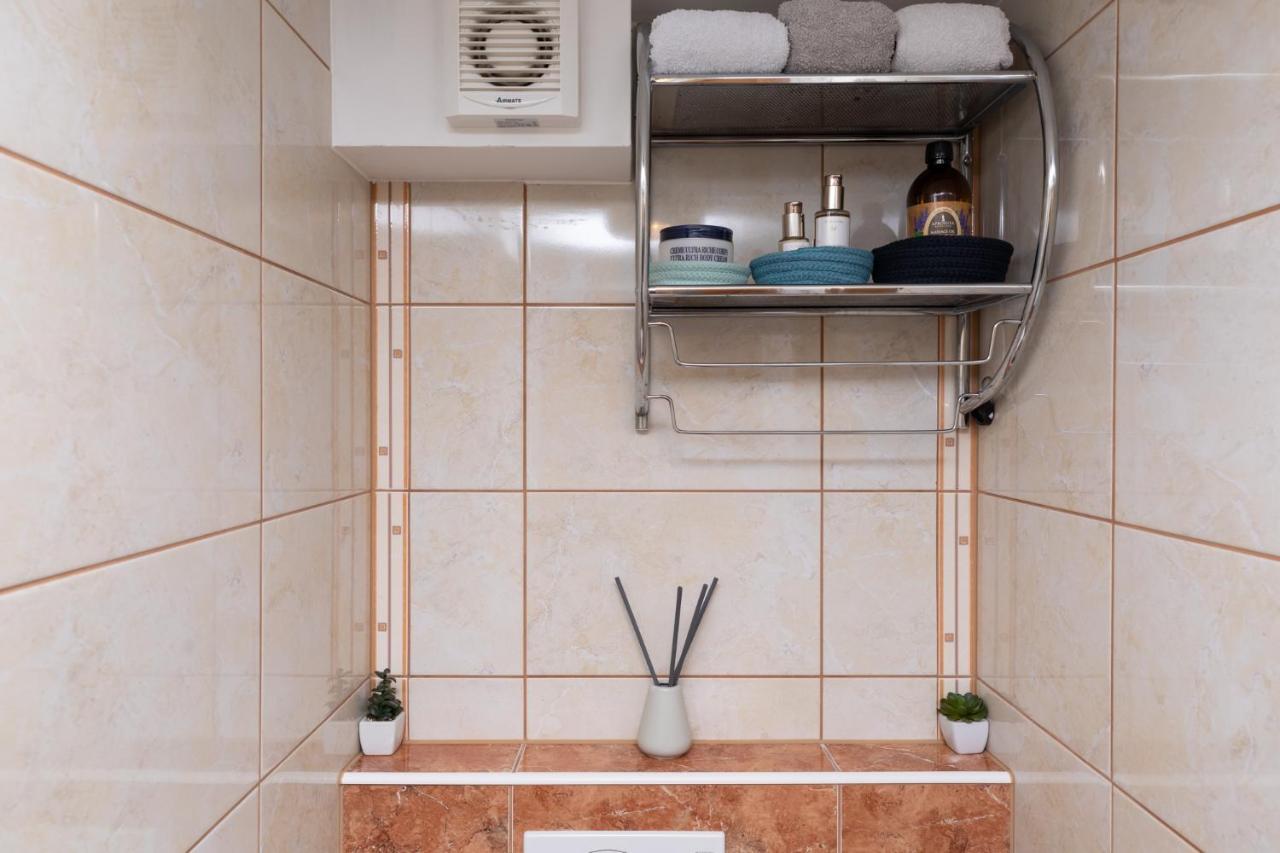 Apartman Monika Omiš Extérieur photo