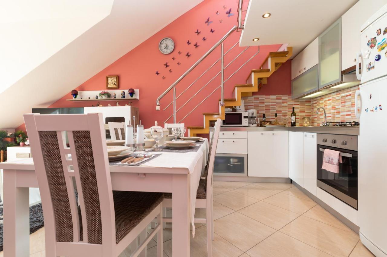 Apartman Monika Omiš Extérieur photo